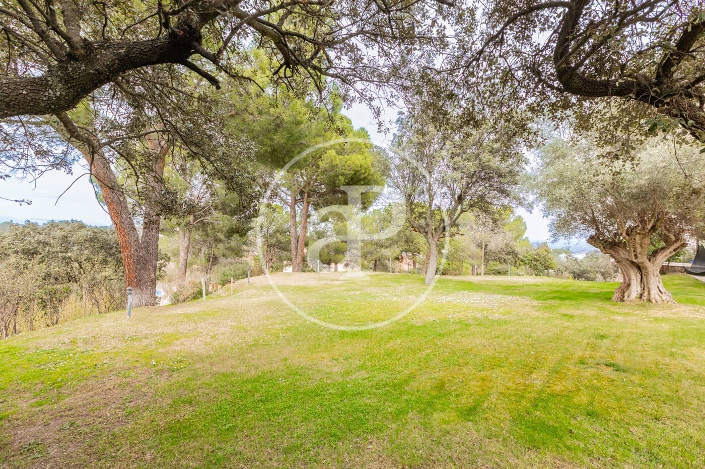 6 slaapkamer Villa te koop in San Sebastian de los Reyes met zwembad - € 1.700.000 (Ref: 9659452)