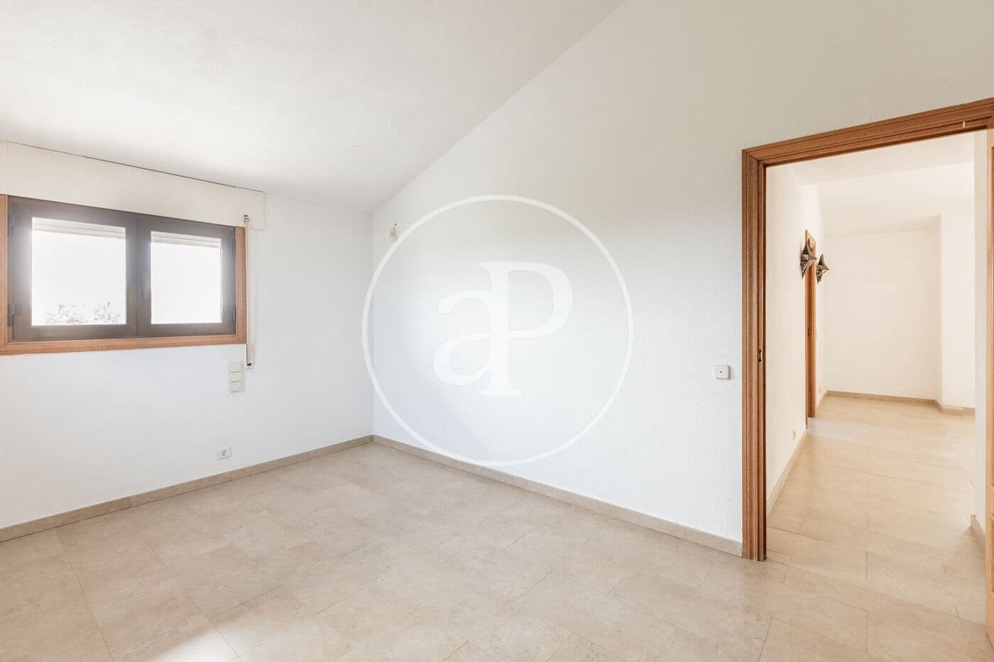 6 slaapkamer Villa te koop in San Sebastian de los Reyes met zwembad - € 1.700.000 (Ref: 9659452)