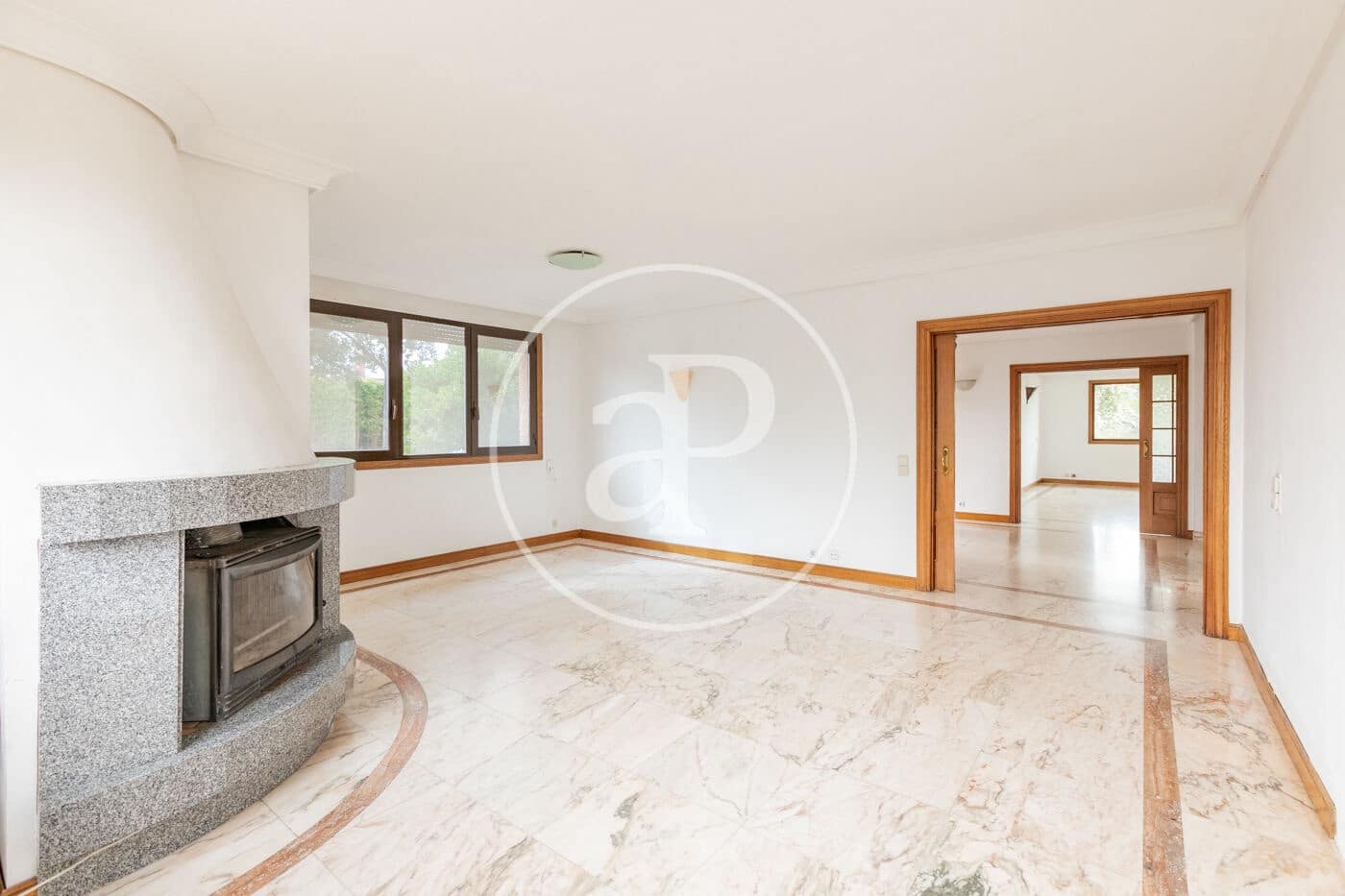 6 slaapkamer Villa te koop in San Sebastian de los Reyes met zwembad - € 1.700.000 (Ref: 9659452)