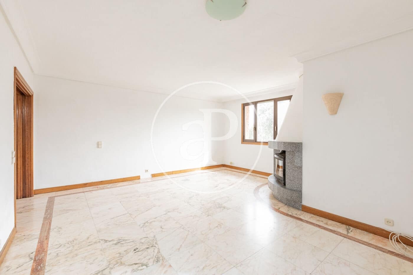 6 slaapkamer Villa te koop in San Sebastian de los Reyes met zwembad - € 1.700.000 (Ref: 9659452)