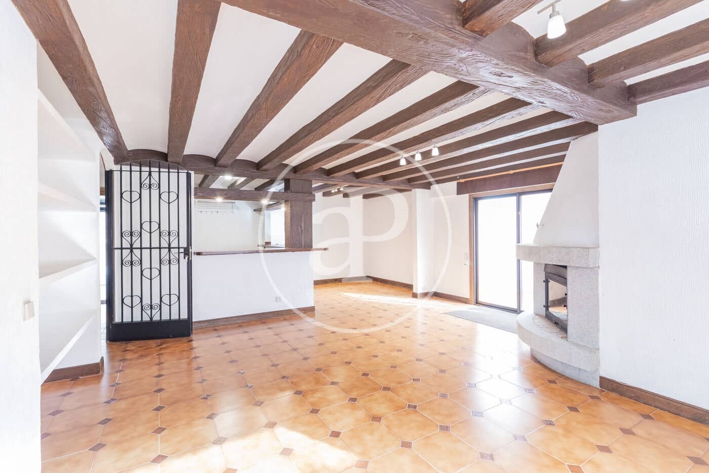 6 slaapkamer Villa te koop in San Sebastian de los Reyes met zwembad - € 1.700.000 (Ref: 9659452)