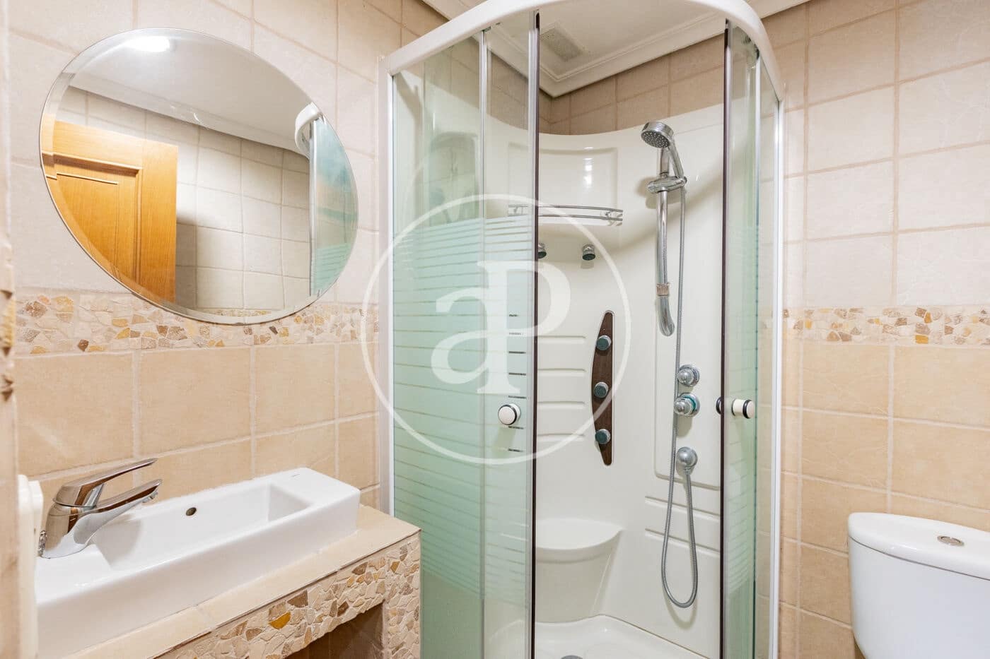 6 slaapkamer Villa te koop in San Sebastian de los Reyes met zwembad - € 1.700.000 (Ref: 9659452)