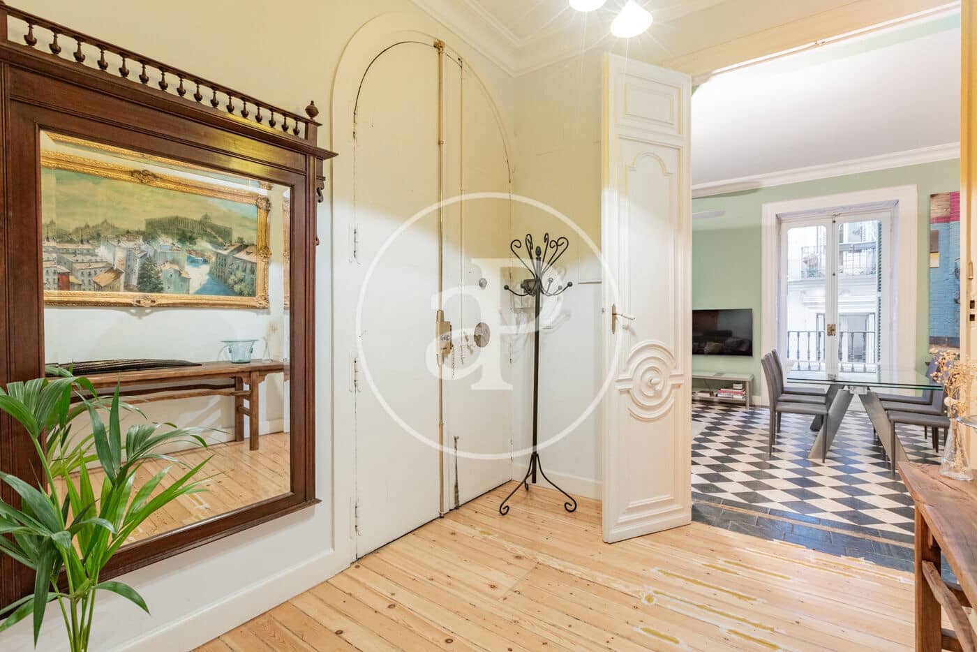 3 bedroom Apartment for rent in Madrid city - € 4,100 (Ref: 9659454)