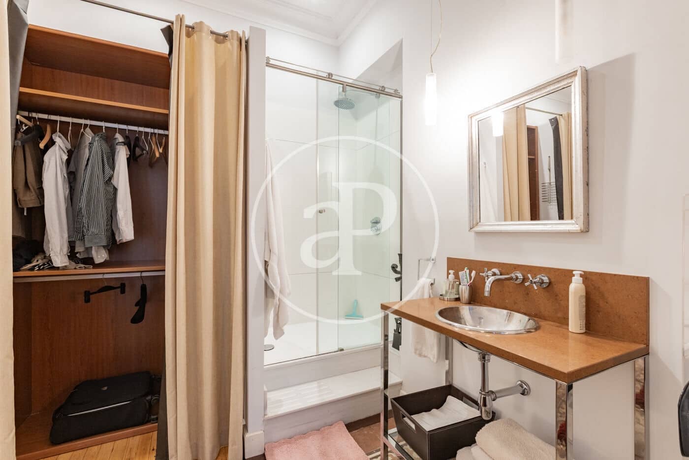 3 bedroom Apartment for rent in Madrid city - € 4,100 (Ref: 9659454)