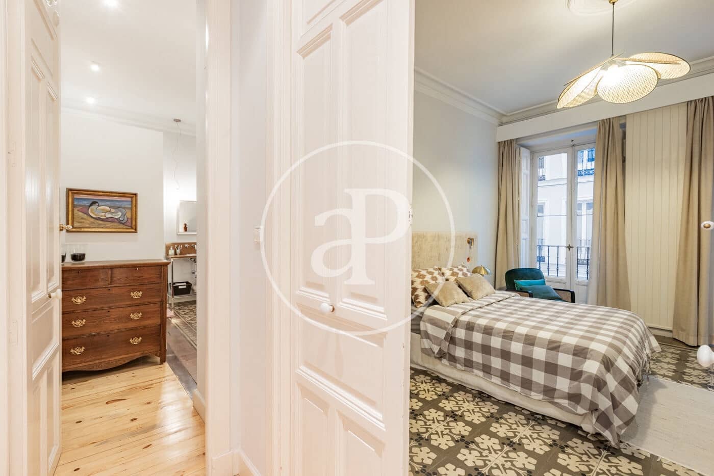 3 bedroom Apartment for rent in Madrid city - € 4,100 (Ref: 9659454)