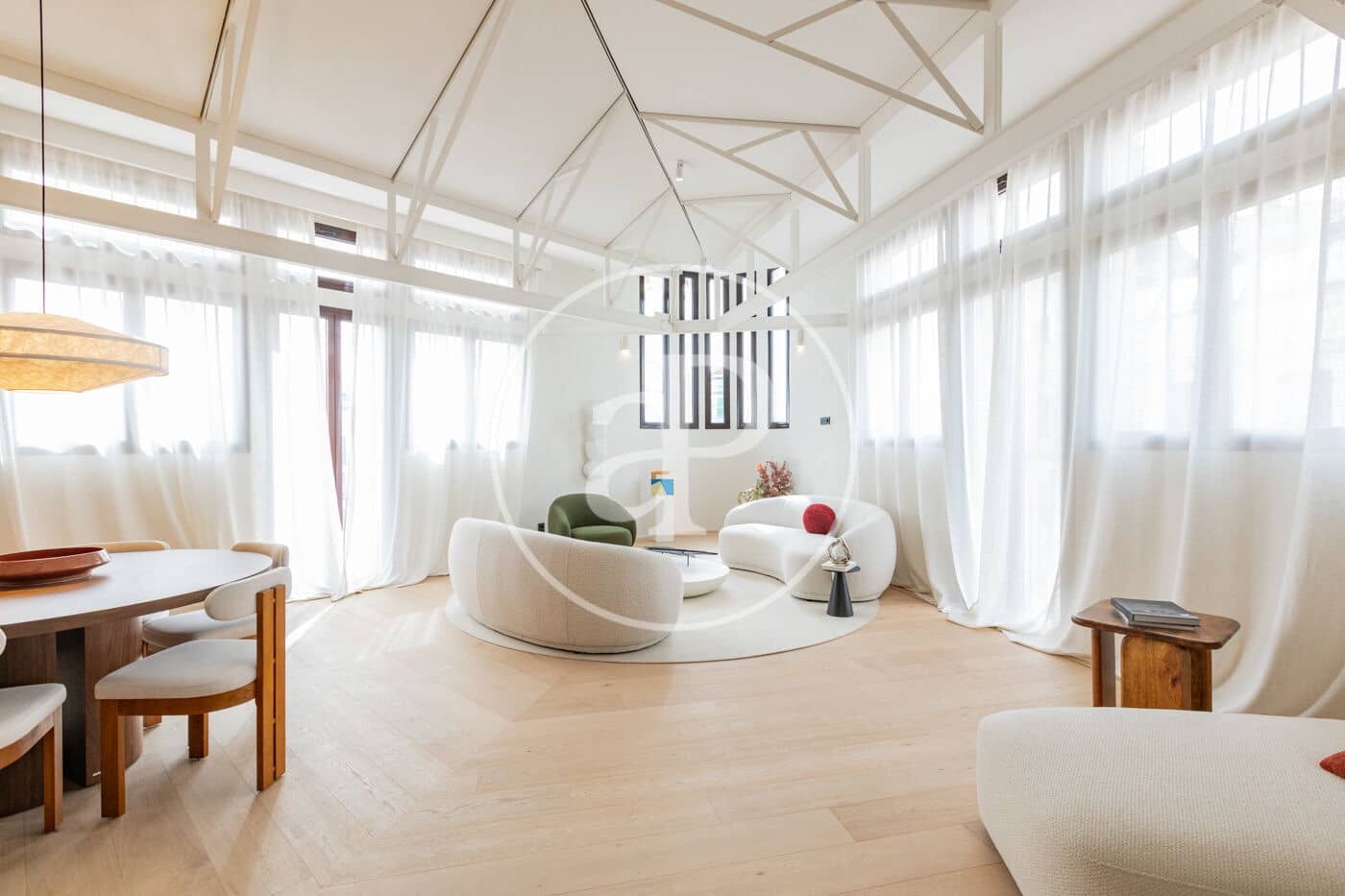 4 soveværelse Penthouse til salg i Madrid by - € 3.590.000 (Ref: 9666508)