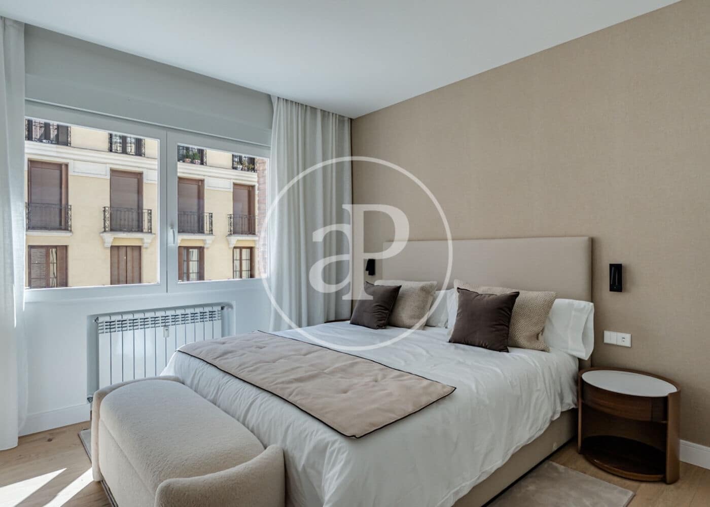 Apartamento de 2 habitaciones en Madrid ciudad en venta - 1.800.000 € (Ref: 9666509)