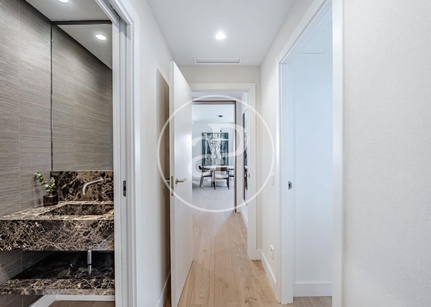 Apartamento de 2 habitaciones en Madrid ciudad en venta - 1.800.000 € (Ref: 9666509)