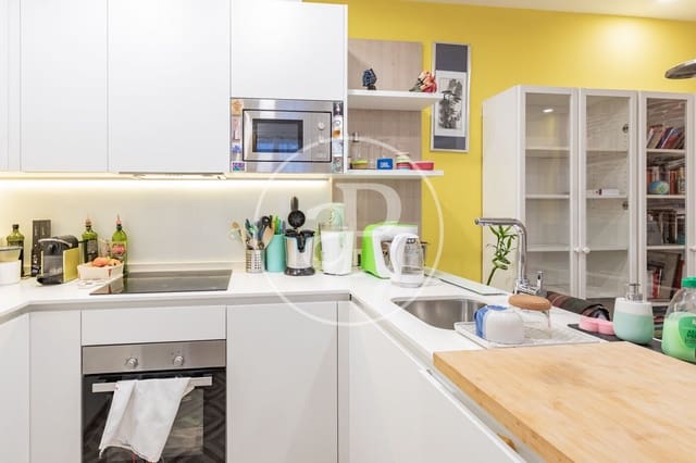 2 bedroom Apartment for sale in Palacio, Madrid city - € 700,000 (Ref: 9666510)