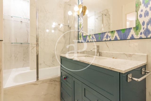 3 quarto Apartamento para arrendar em Recoletos, Madrid cidade - 3 500 € (Ref: 9666511)