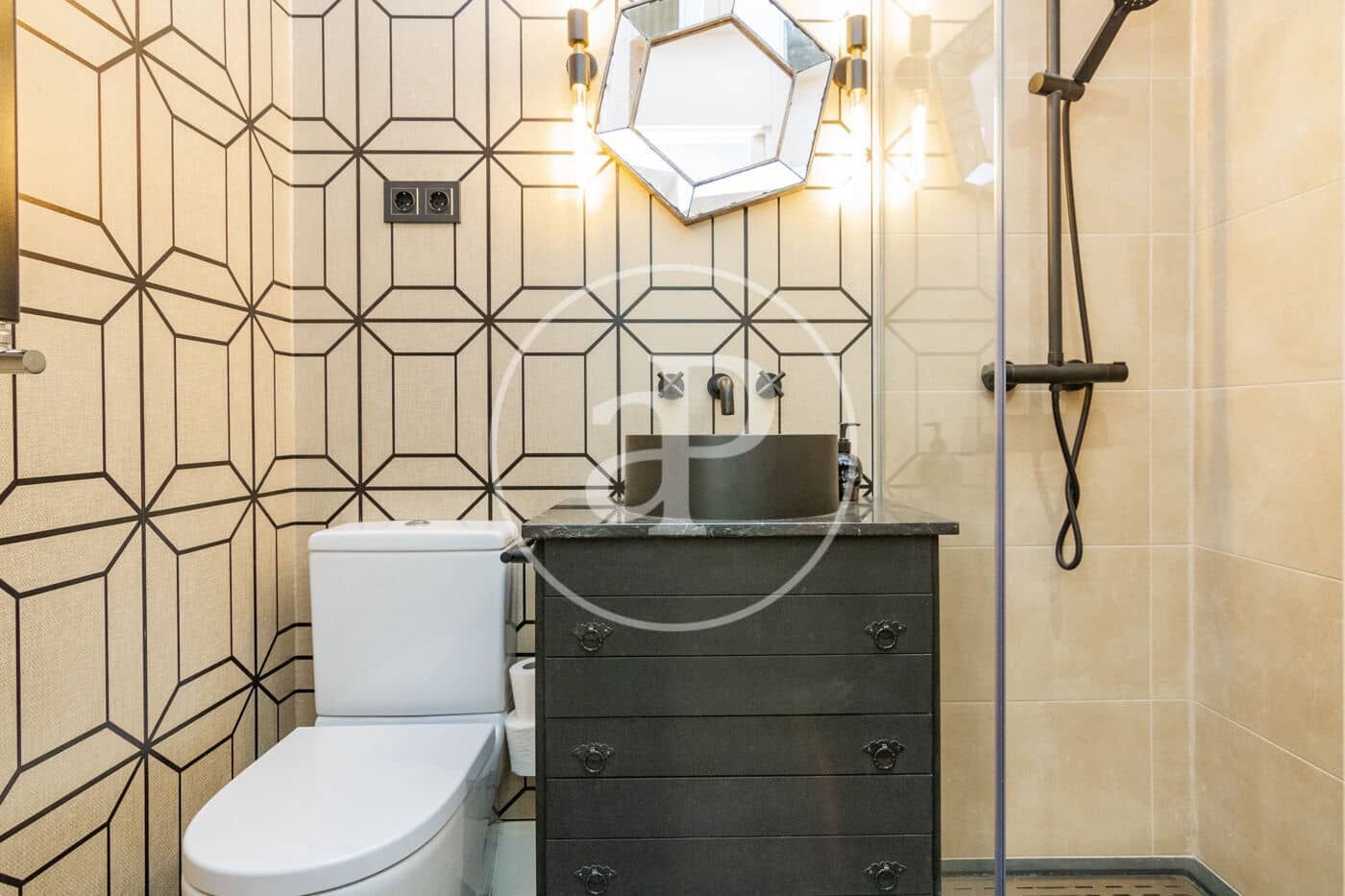 3 soverom Leilighet til leie i Madrid by - € 3 500 (Ref: 9666511)