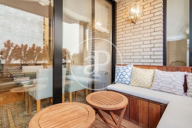 3 quarto Apartamento para arrendar em Recoletos, Madrid cidade - 3 500 € (Ref: 9666511)