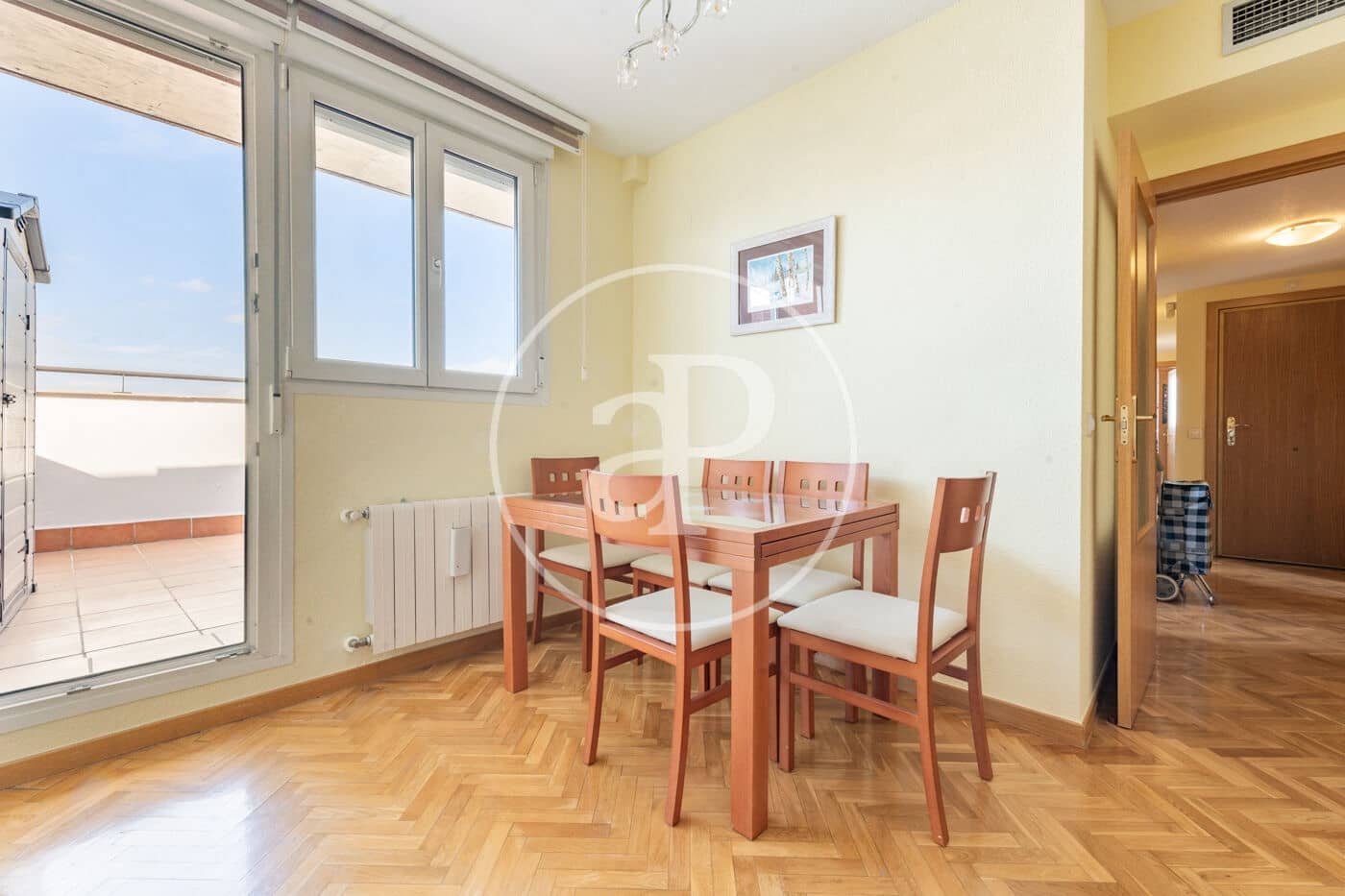 3 slaapkamer Appartement te koop in Madrid stad met zwembad - € 875.000 (Ref: 9666512)