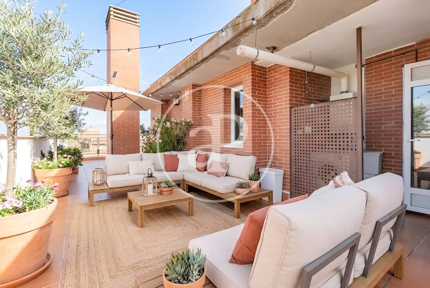 Apartamento de 3 habitaciones en Madrid ciudad en venta con piscina - 875.000 € (Ref: 9666512)