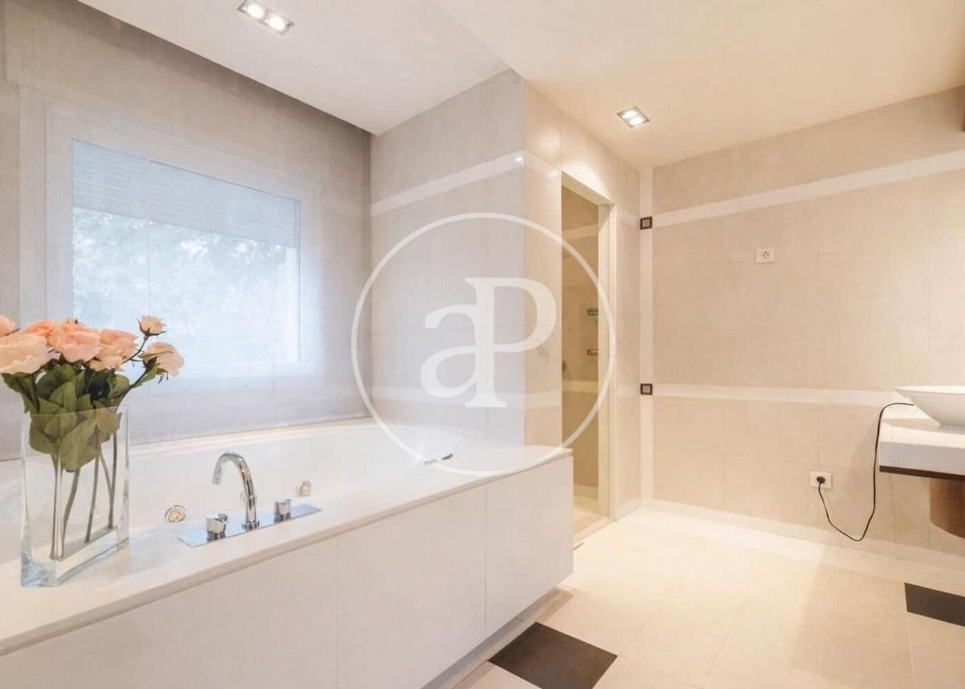 5 chambre Villa/Maison à vendre à Madrid ville avec piscine - 3 500 000 € (Ref: 9666513)