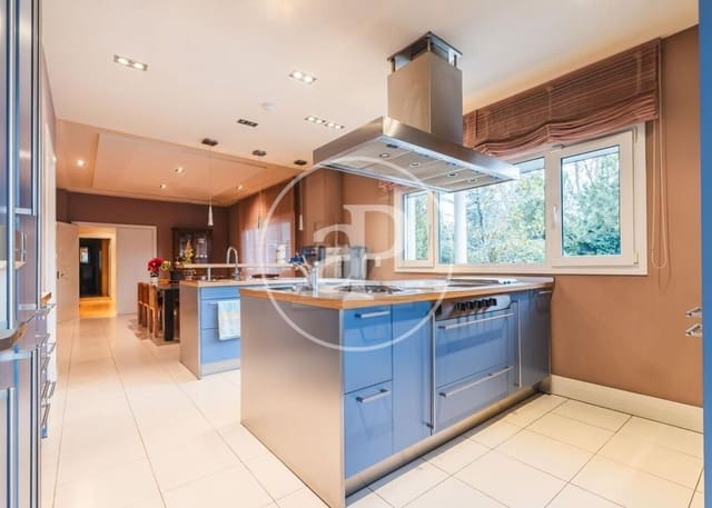 5 chambre Villa/Maison à vendre à Valverde, Madrid ville avec piscine - 3 500 000 € (Ref: 9666513)