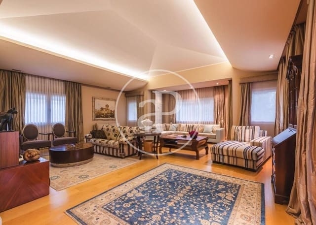 5 chambre Villa/Maison à vendre à Valverde, Madrid ville avec piscine - 3 500 000 € (Ref: 9666513)