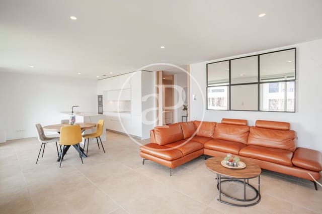 2 soveværelse Lejlighed til salg i Pozuelo de Alarcón med swimmingpool - € 1.300.000 (Ref: 9666514)