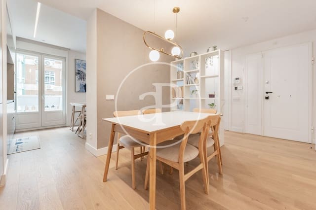 Apartamento de 2 habitaciones en Recoletos, Madrid ciudad en alquiler con piscina - 5.050 € (Ref: 9666515)