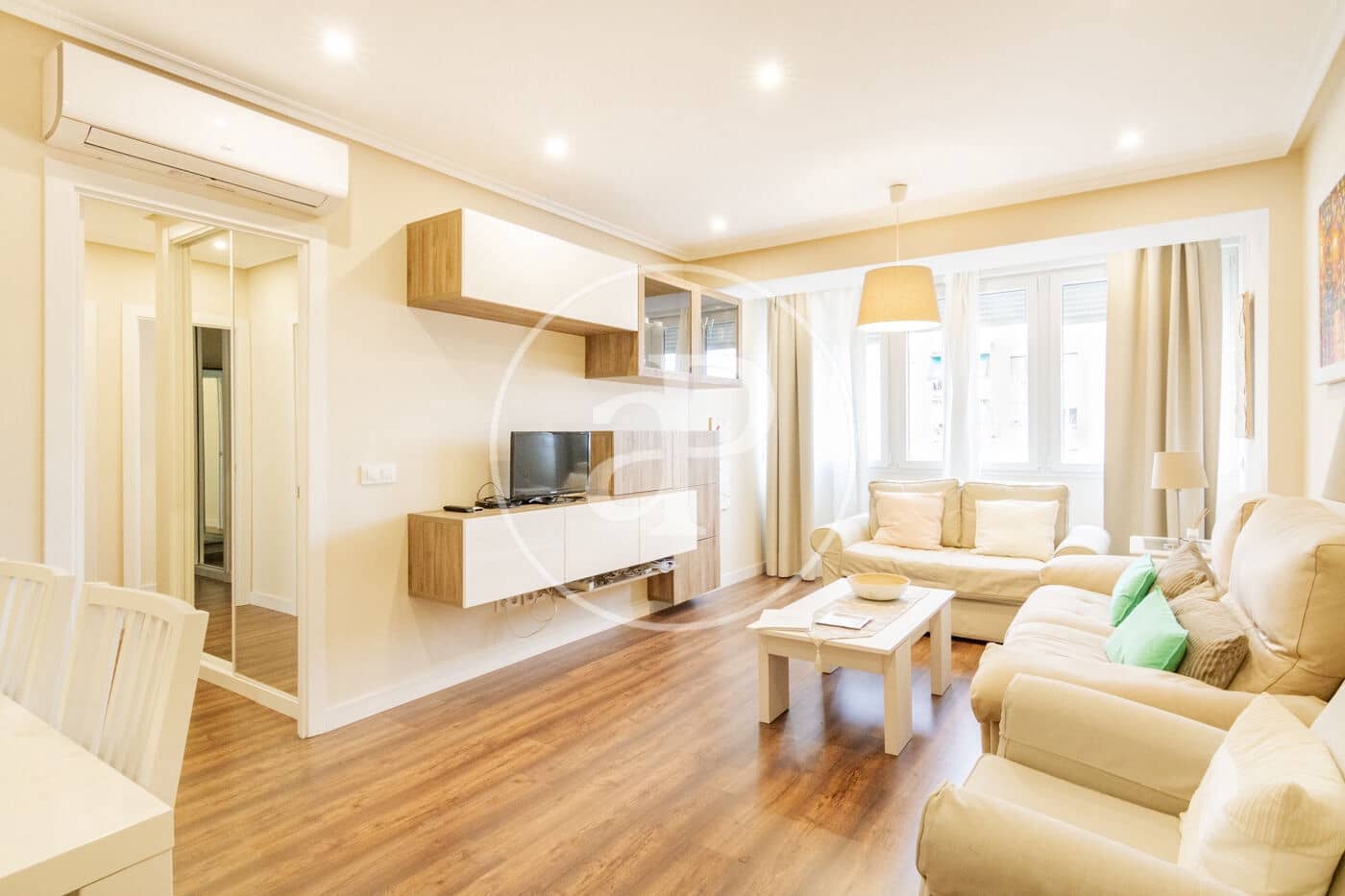 3 sovrum Lägenhet att hyra i Madrid stad - 2 850 € (Ref: 9666517)