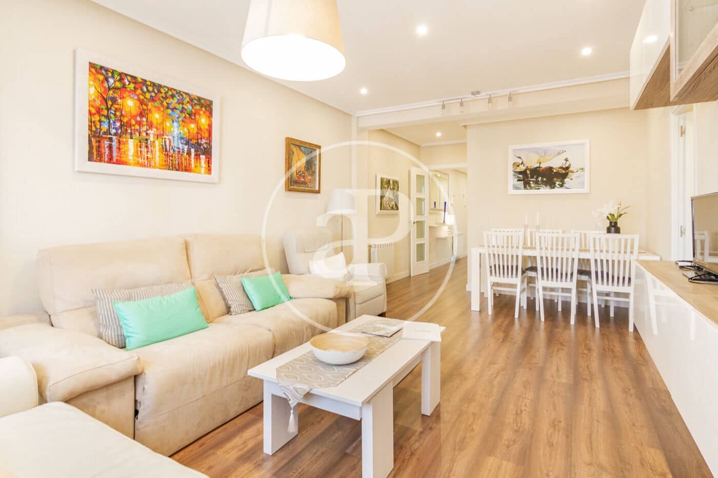 3 sovrum Lägenhet att hyra i Madrid stad - 2 850 € (Ref: 9666517)