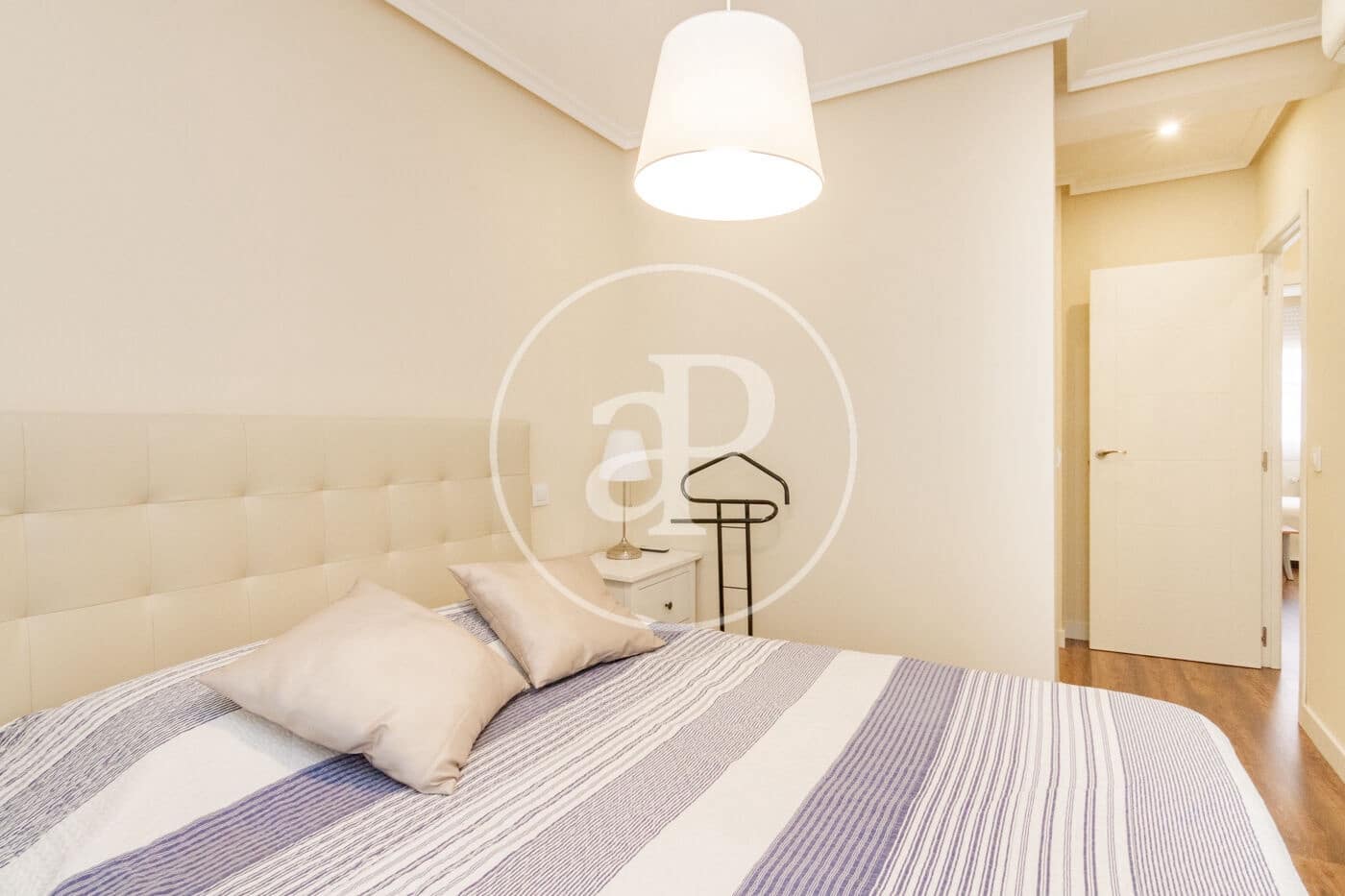 3 sovrum Lägenhet att hyra i Madrid stad - 2 850 € (Ref: 9666517)