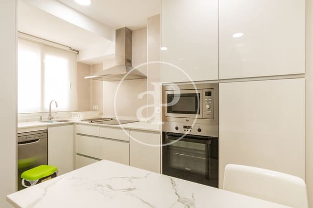3 sovrum Lägenhet att hyra i Prosperidad, Madrid stad - 2 850 € (Ref: 9666517)