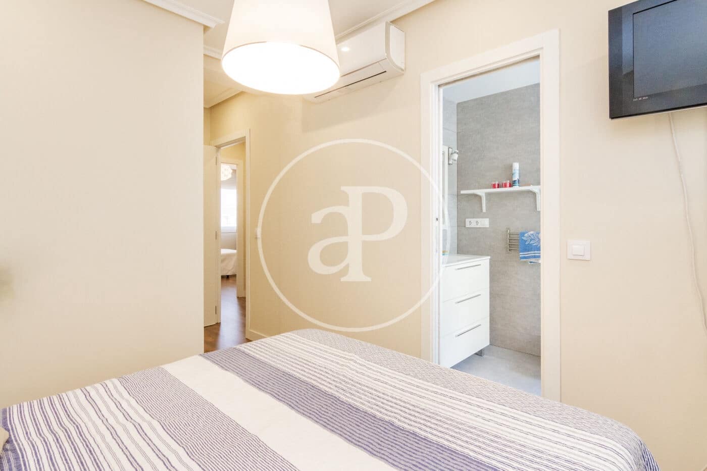3 sovrum Lägenhet att hyra i Madrid stad - 2 850 € (Ref: 9666517)