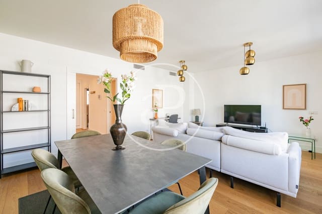 3 Zimmer Apartment zu vermieten in Rios Rosas, Madrid Stadt mit Pool - 3.800 € (Ref: 9670653)