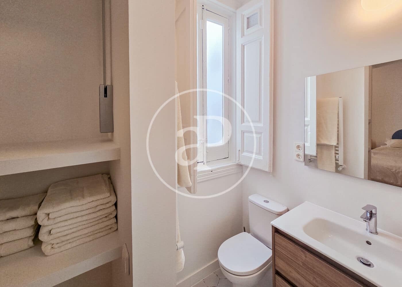 2 bedroom Apartment for rent in Madrid city - € 3,000 (Ref: 9674227)