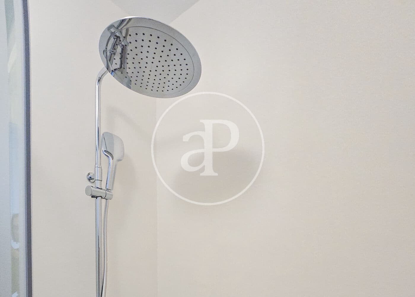 2 bedroom Apartment for rent in Madrid city - € 3,000 (Ref: 9674227)