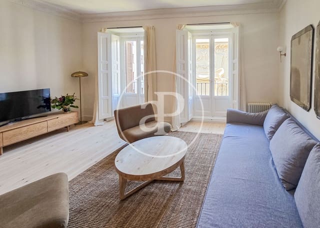 2 bedroom Apartment for rent in Justicia, Madrid city - € 3,000 (Ref: 9674227)