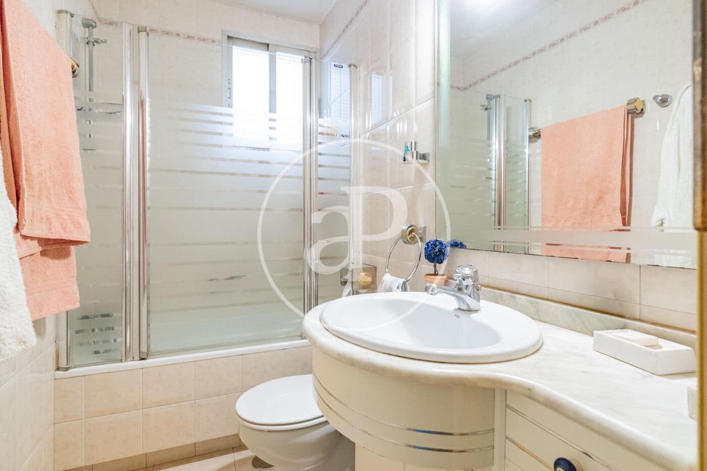 3 soveværelse Lejlighed til salg i Madrid by - € 670.000 (Ref: 9674228)