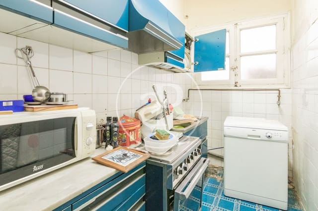 3 soveværelse Lejlighed til salg i Nueva España, Madrid by - € 670.000 (Ref: 9674228)