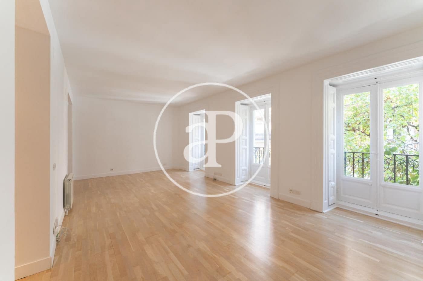 3 soverom Leilighet til leie i Madrid by - € 2 500 (Ref: 9674230)