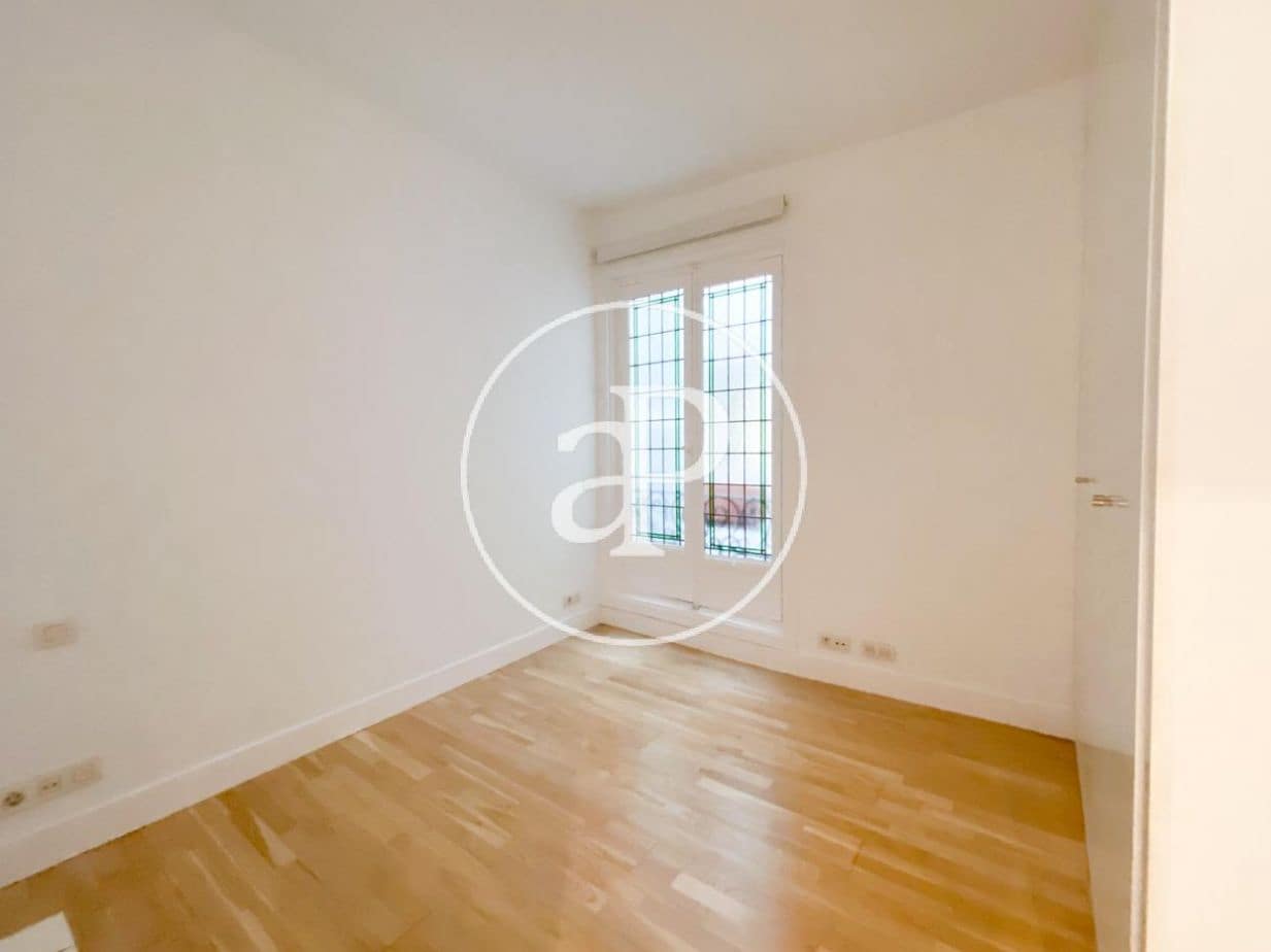 3 soverom Leilighet til leie i Madrid by - € 2 500 (Ref: 9674230)
