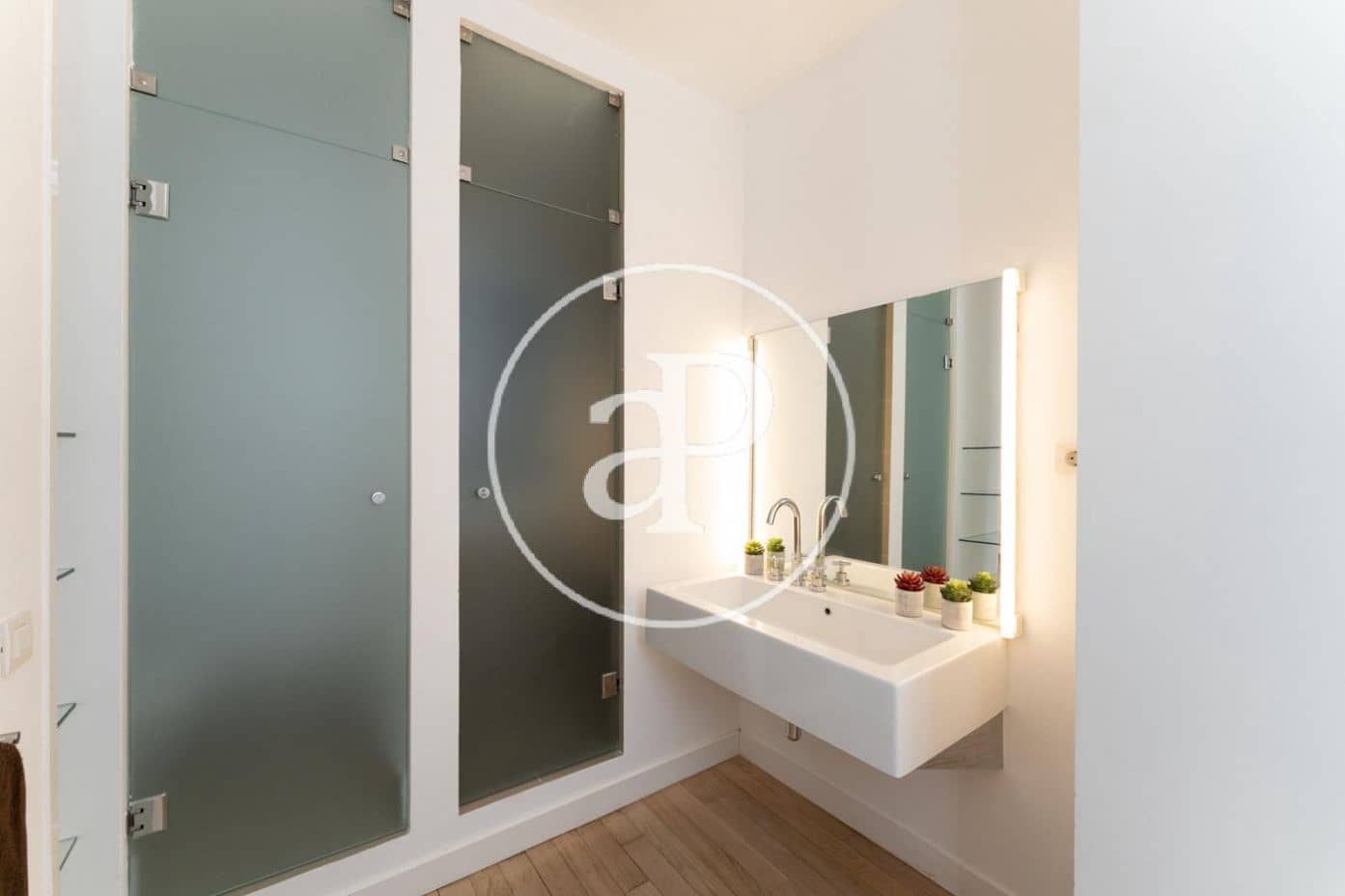 3 soverom Leilighet til leie i Madrid by - € 2 500 (Ref: 9674230)