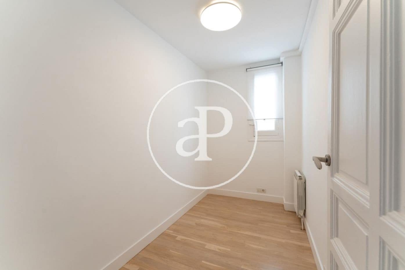 3 soverom Leilighet til leie i Madrid by - € 2 500 (Ref: 9674230)