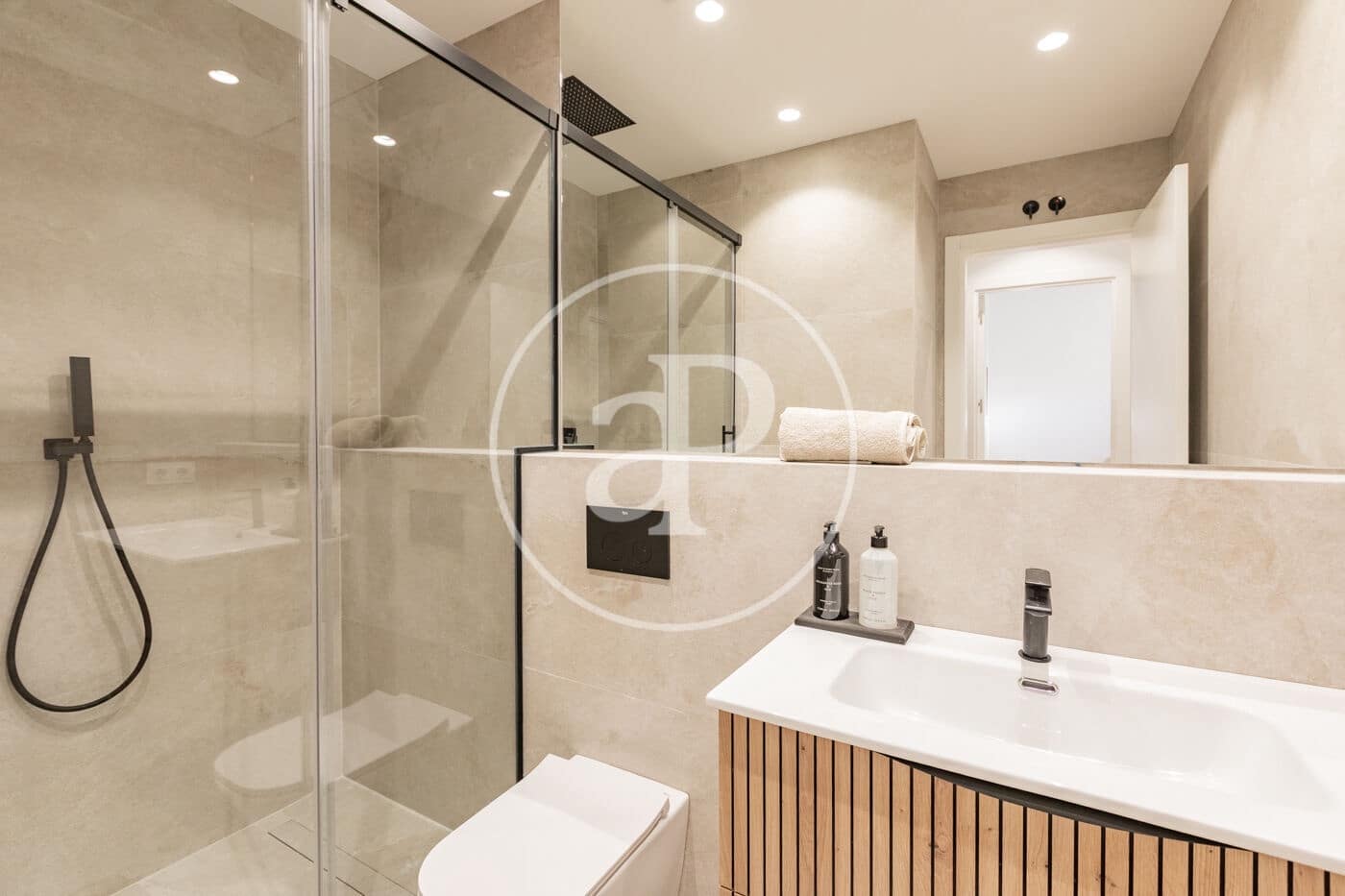 Apartamento de 2 habitaciones en Madrid ciudad en alquiler - 3.950 € (Ref: 9674232)