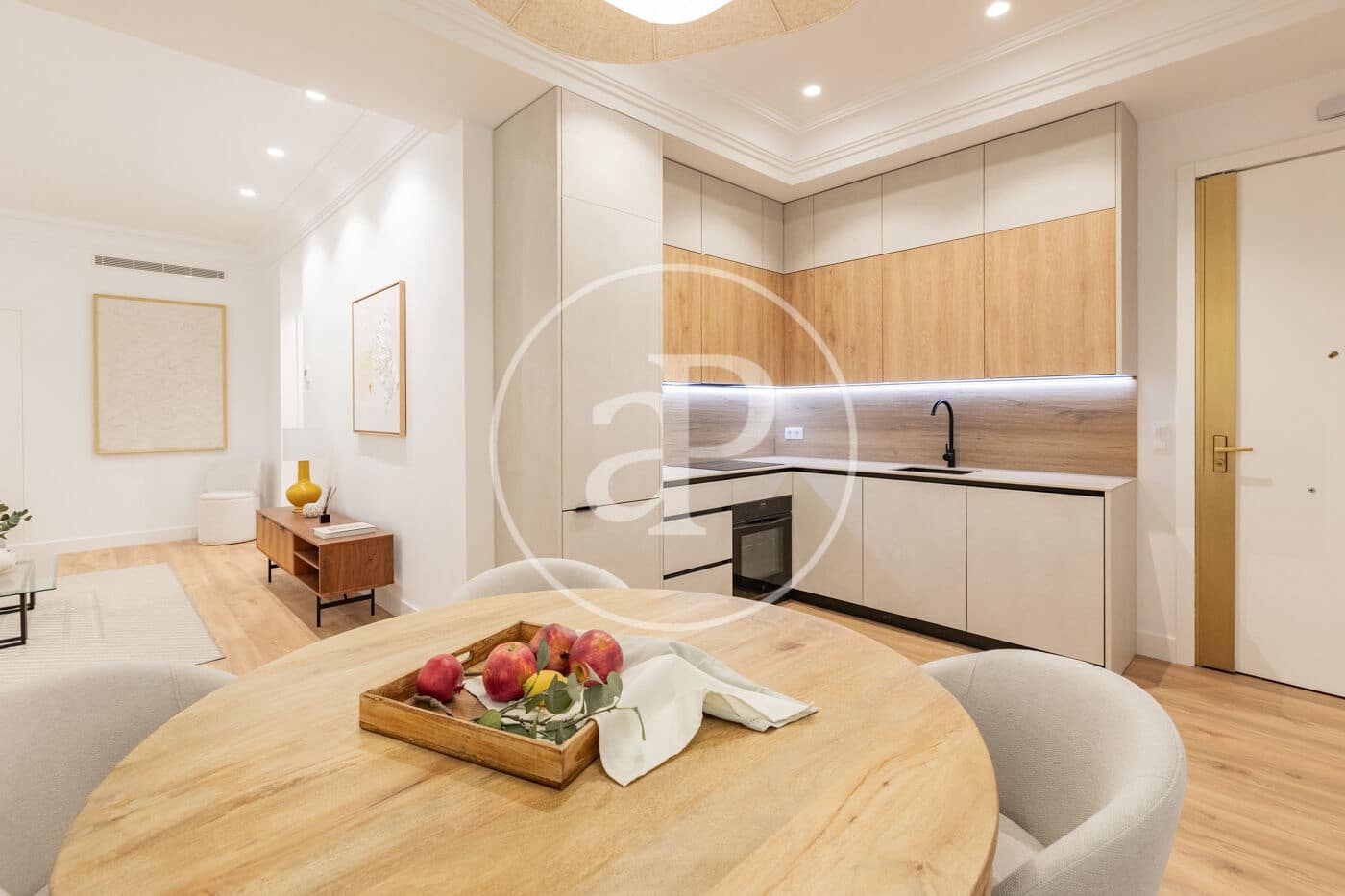 Apartamento de 2 habitaciones en Madrid ciudad en alquiler - 3.950 € (Ref: 9674232)