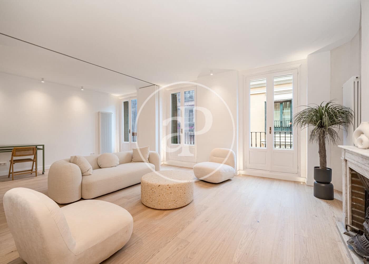 3 soveværelse Lejlighed til salg i Madrid by - € 1.550.000 (Ref: 9674233)