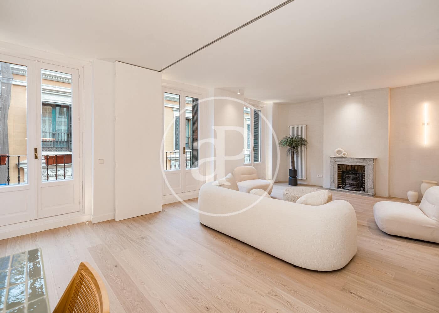 3 soveværelse Lejlighed til salg i Madrid by - € 1.550.000 (Ref: 9674233)