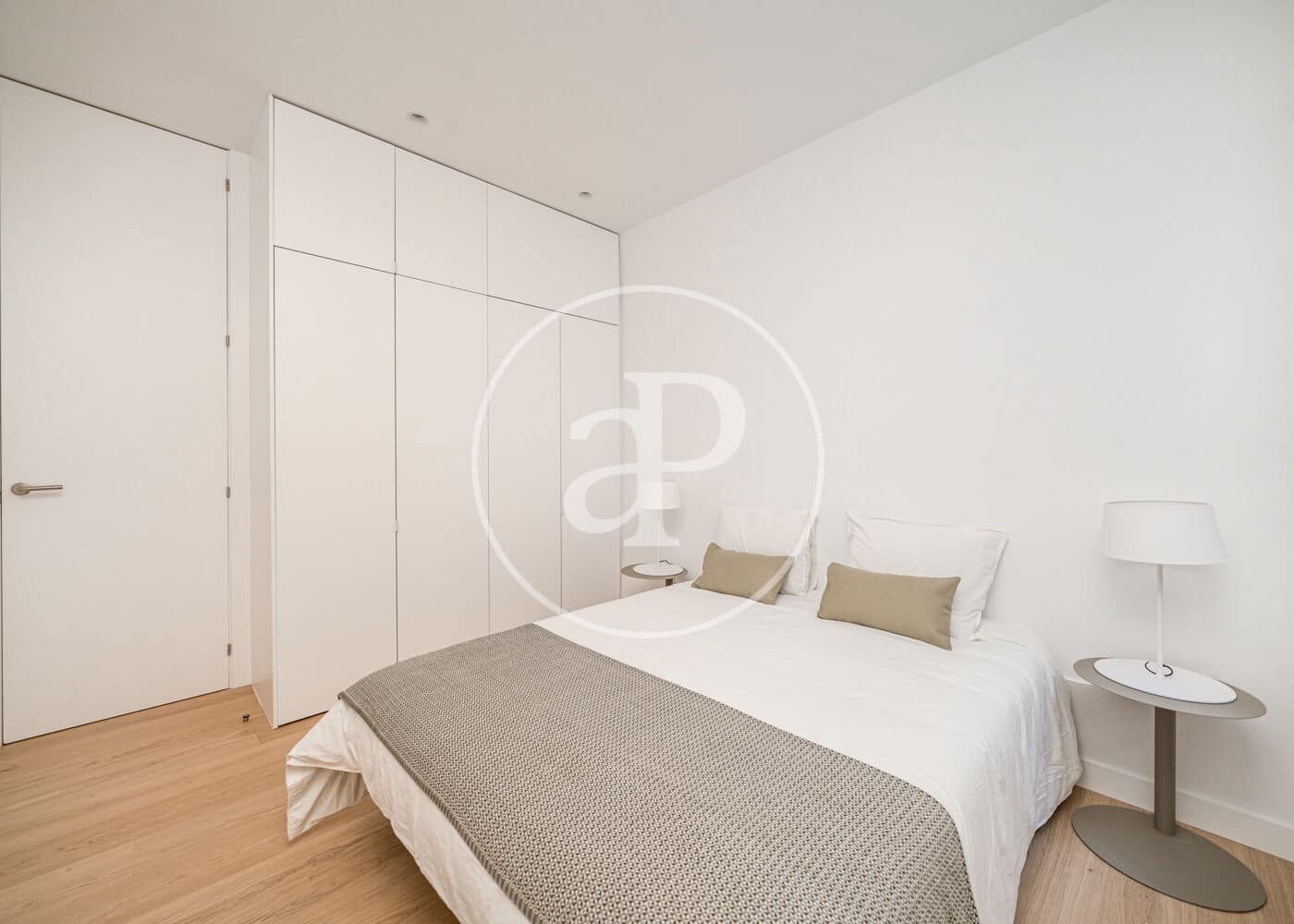 3 soveværelse Lejlighed til salg i Madrid by - € 1.550.000 (Ref: 9674233)