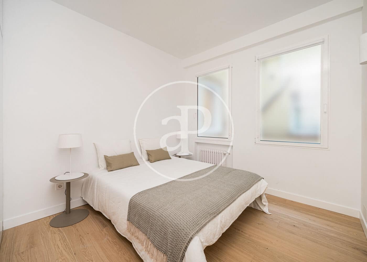 3 soveværelse Lejlighed til salg i Madrid by - € 1.550.000 (Ref: 9674233)