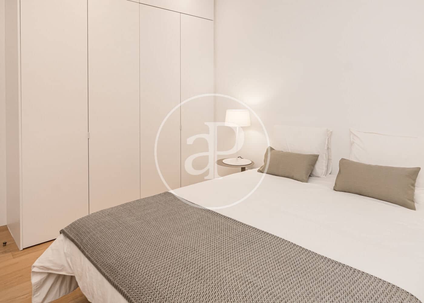 3 soveværelse Lejlighed til salg i Madrid by - € 1.550.000 (Ref: 9674233)