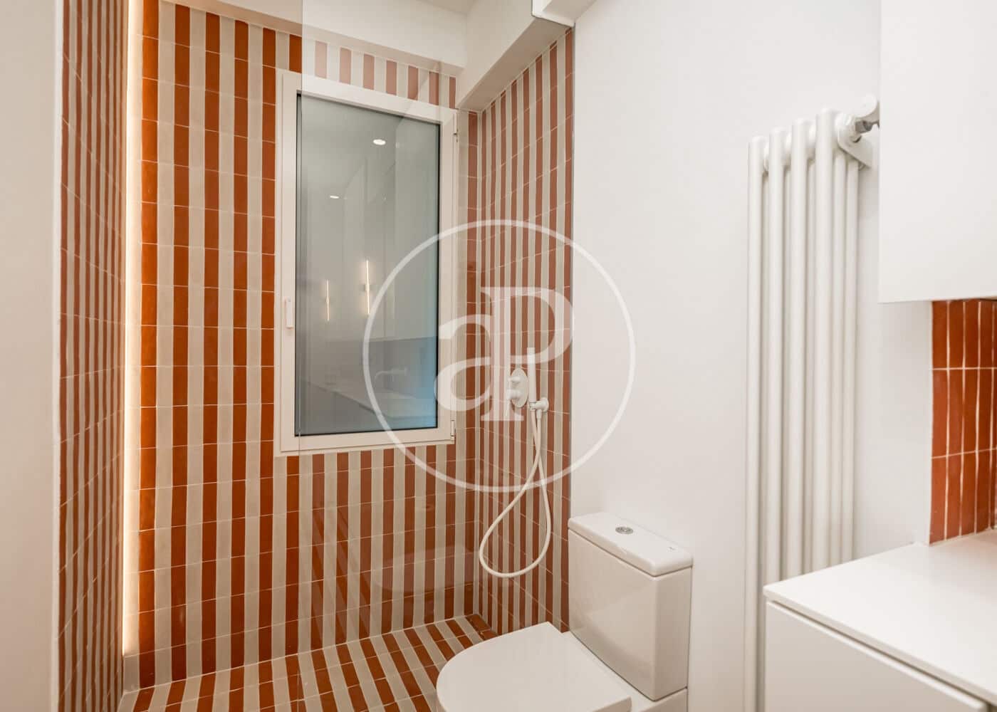 3 soveværelse Lejlighed til salg i Madrid by - € 1.550.000 (Ref: 9674233)