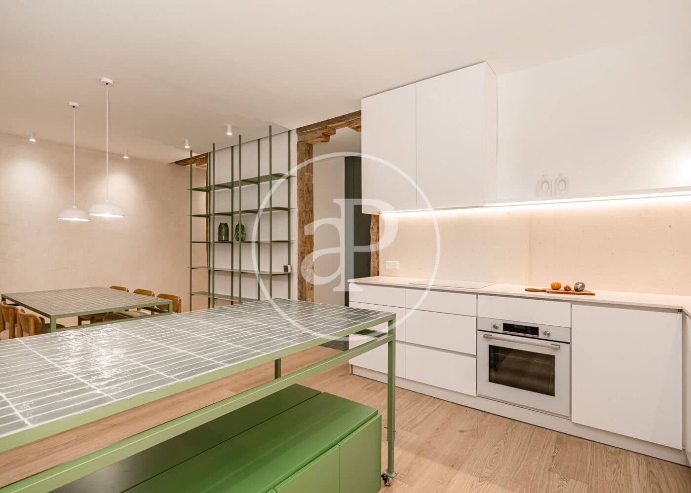 3 soveværelse Lejlighed til salg i Madrid by - € 1.550.000 (Ref: 9674233)