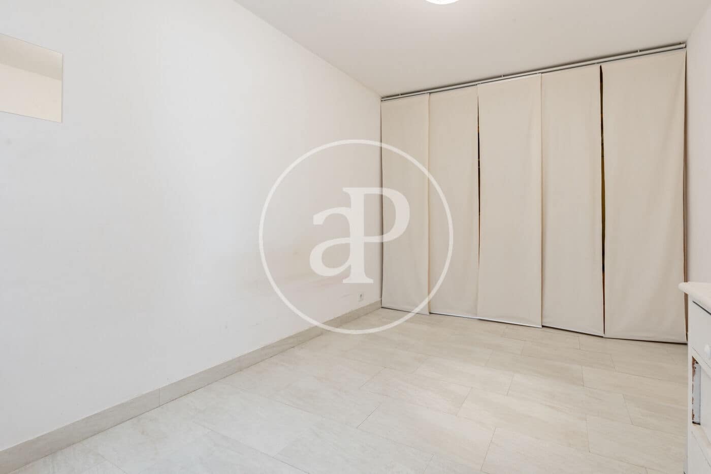 Apartamento de 2 habitaciones en Madrid ciudad en venta - 480.000 € (Ref: 9674234)