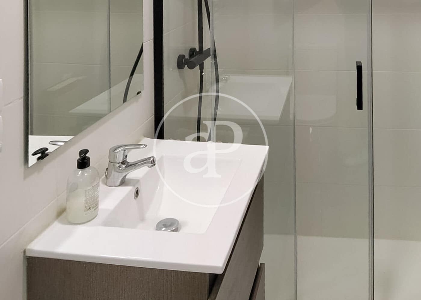 2 makuuhuone Huoneisto myytävänä paikassa Madrid kaupunki - 500 000 € (Ref: 9674235)