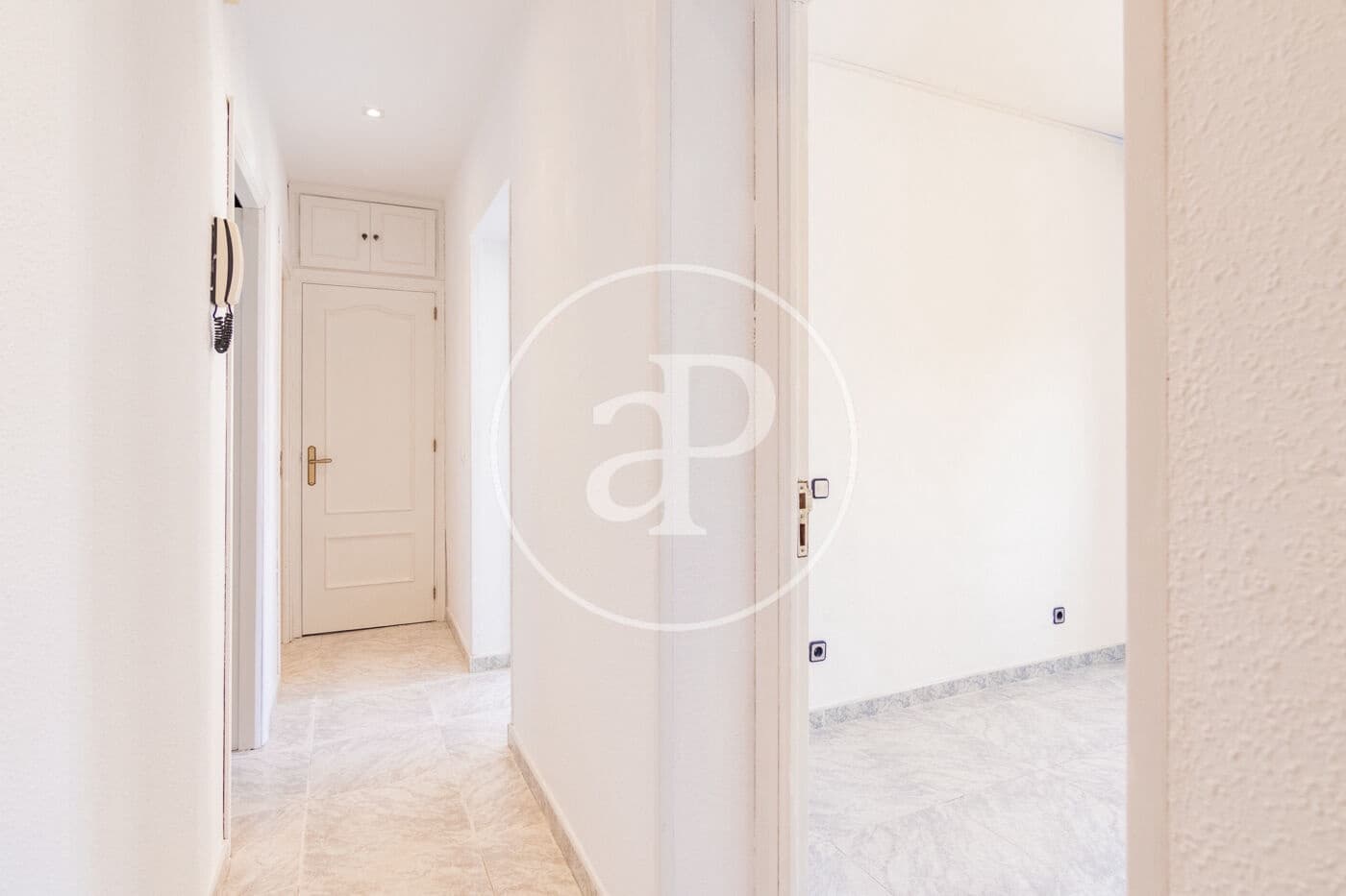 2 bedroom Apartment for sale in Madrid city - € 500,000 (Ref: 9674235)